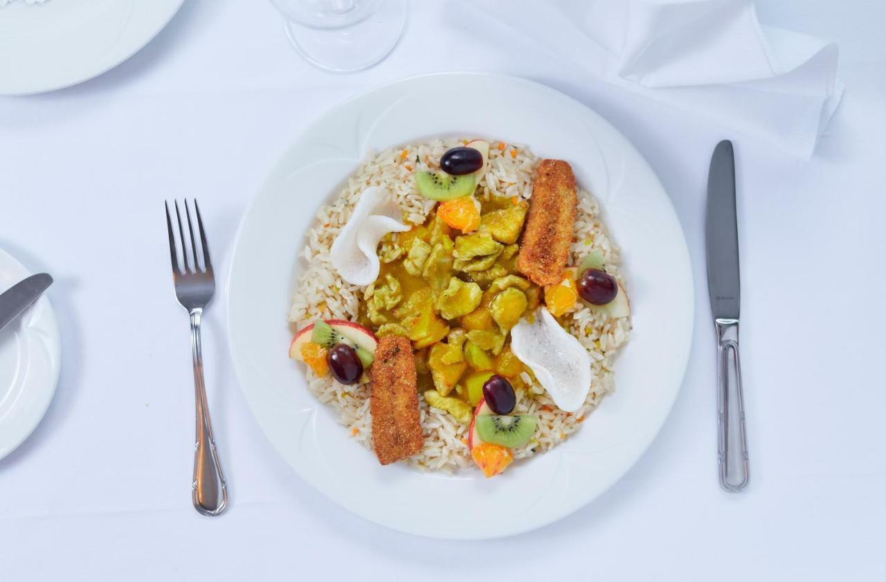 Hotel Restaurant Kreuz Kaiserstuhl Екстериор снимка